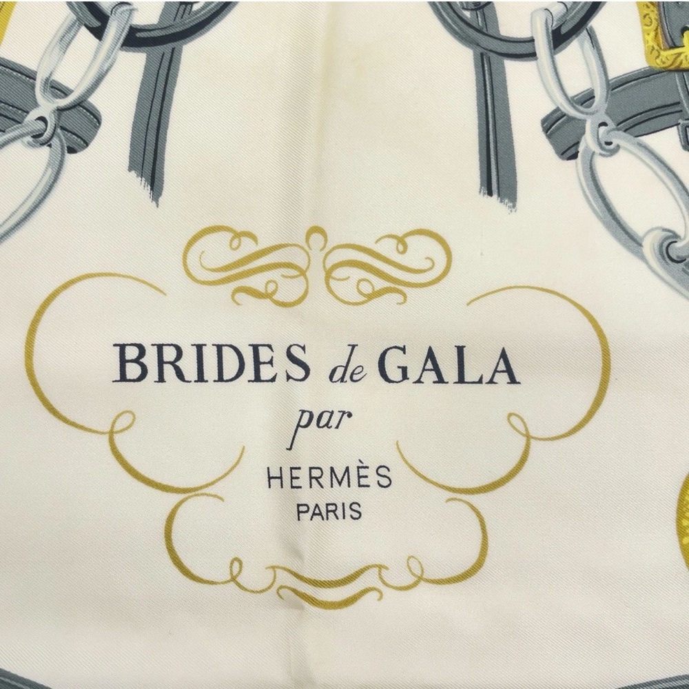 HERMES Iconic “Brides‎ de Gala” Red Silk Luxury Equestrian Silk Scarf - Picture 8 of 11
